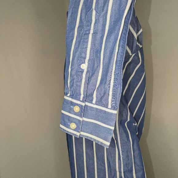 Abercrombie Blue and White Striped Button-Down | Vintage Y2K - Picture 6 of 8